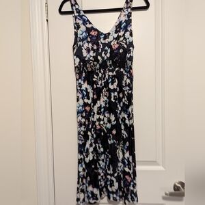 2/$35 Joe Fresh Floral Dress M Tall Dark Print V Neck Smocked Waist Sleeveless